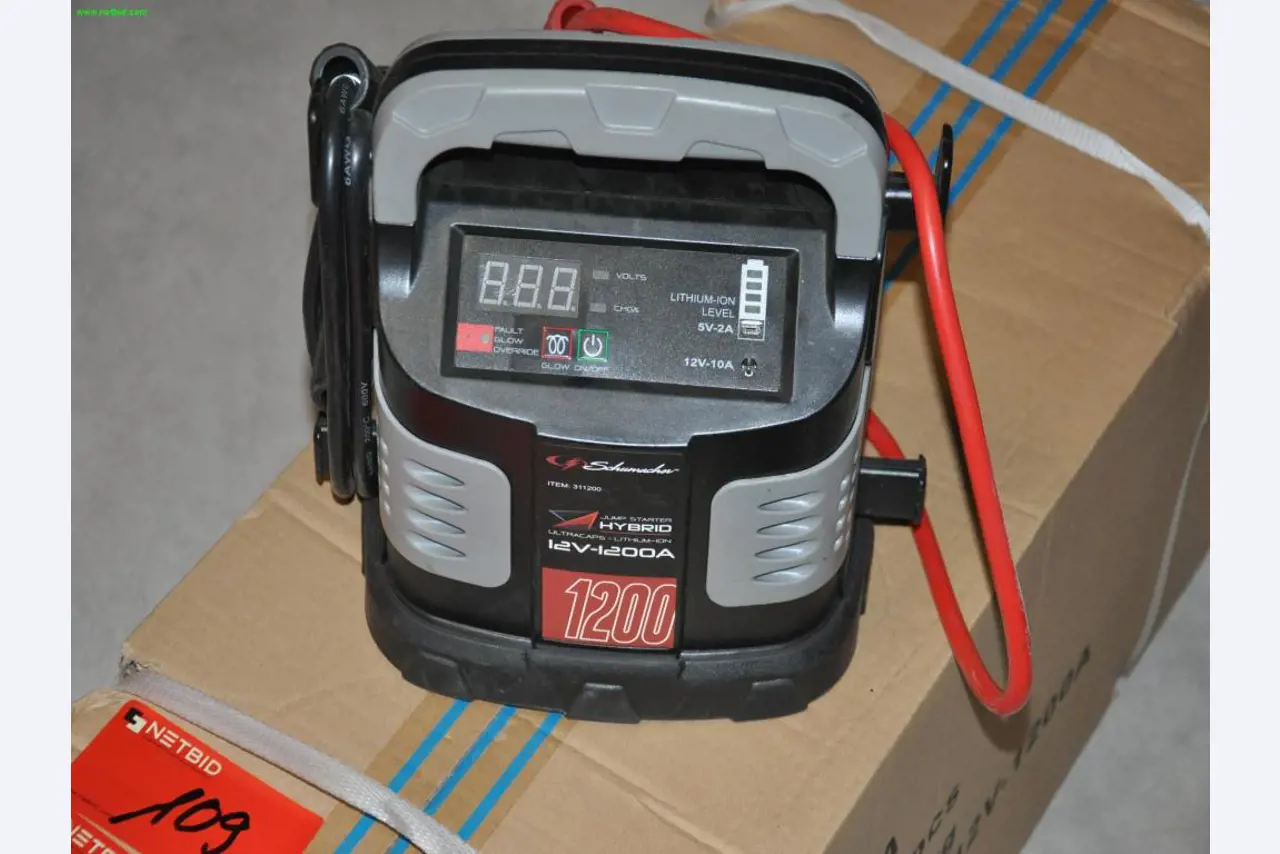 Máquinas, ferramentas, mercadorias / equipamento de oficina do ambiente<br> Comércio automóvel / serviço de pneus-1